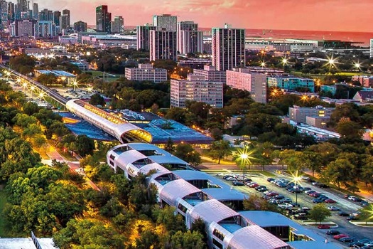 Illinois Tech
伊利諾理工大學
